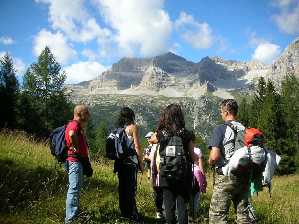 Alpotel Dolomiten Molveno Exterior foto